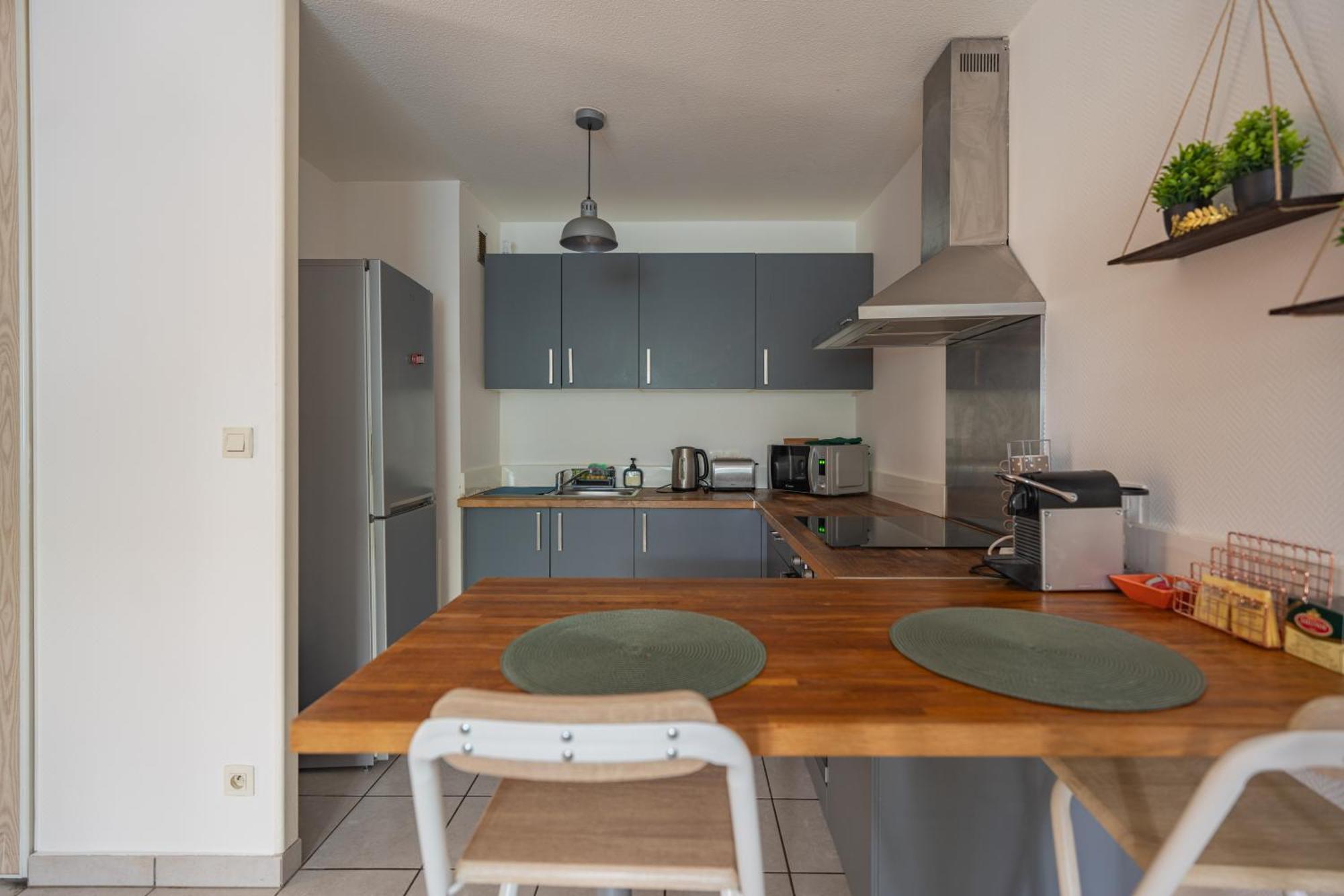 Appartement Tout Equipe A 3 Min Gare Annemasse - Ideal Famille Ou Pro - Parking Inclus Ville-la-Grand Extérieur photo